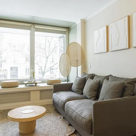 Apartment The Japandi Eiffel Tower Paris